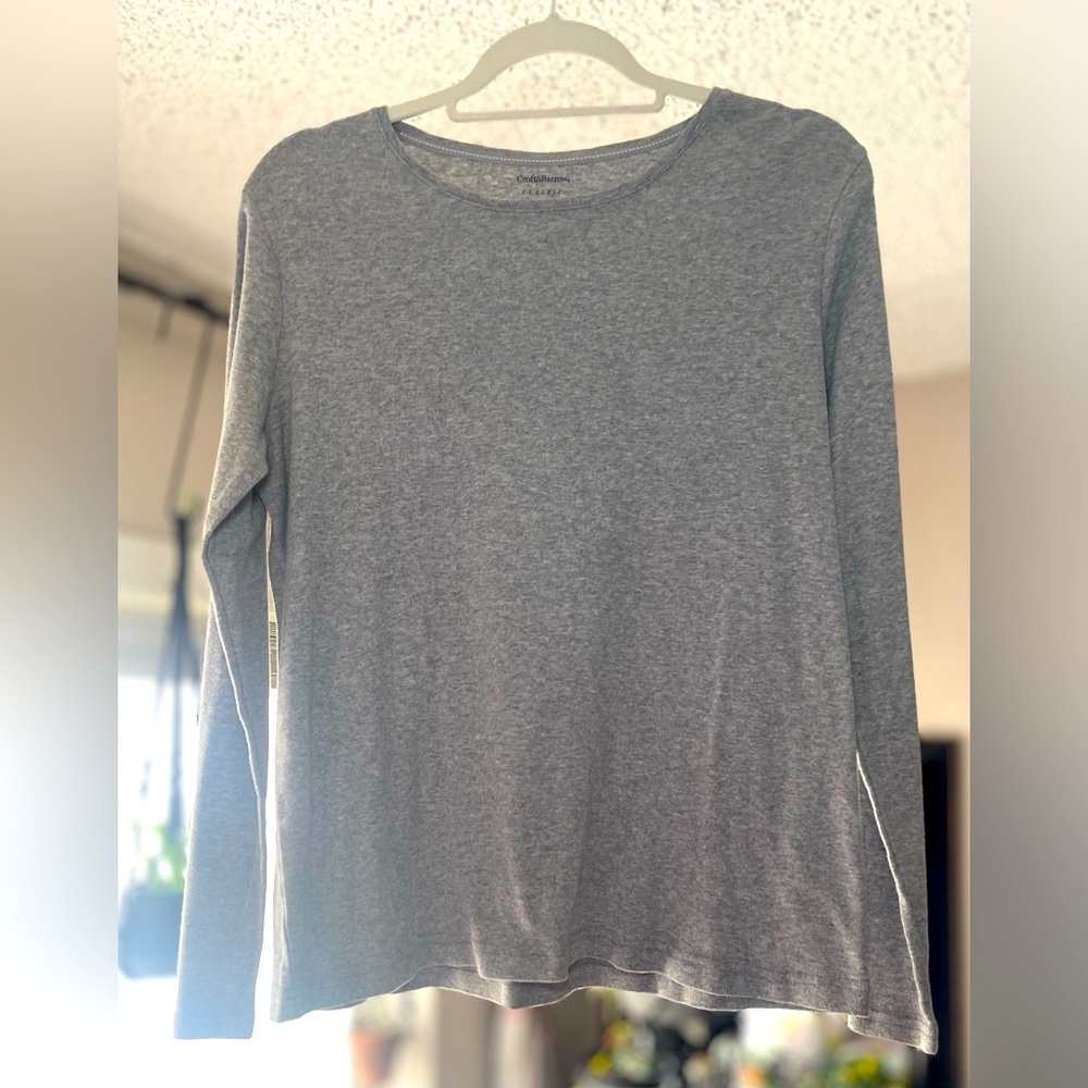 Croft & Barrow long sleeved Classic grey tee